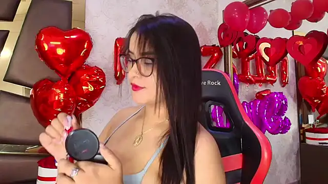 ZoehRoux online show from February 16, 2025, 4:31 am