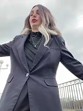 Snapshot of SandraCarter chatting on March 21, 2025, 12:06 pm SandraCarter online show from March 21, 2025, 12:06 pm