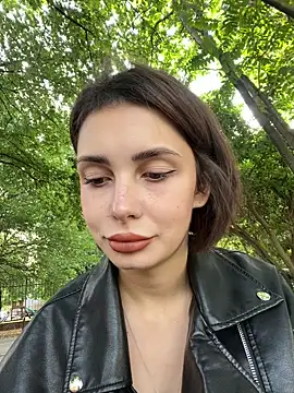 Snapshot of SandraCarter chatting on September 11, 2025, 6:24 am SandraCarter online show from September 11, 2025, 6:24 am