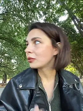 Snapshot of SandraCarter chatting on September 13, 2025, 6:02 am SandraCarter online show from September 13, 2025, 6:02 am