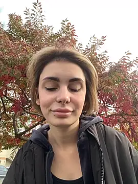 Snapshot of SandraCarter chatting on October 13, 2025, 6:13 am SandraCarter online show from October 13, 2025, 6:13 am