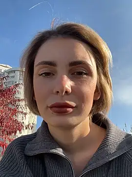 Snapshot of SandraCarter chatting on November 2, 2025, 7:11 am SandraCarter online show from November 2, 2025, 7:11 am