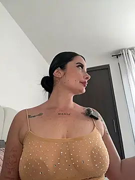 Snapshot of Libia_James chatting on June 22, 2026, 10:07 pm Libia James online show from June 22, 2026, 10:07 pm