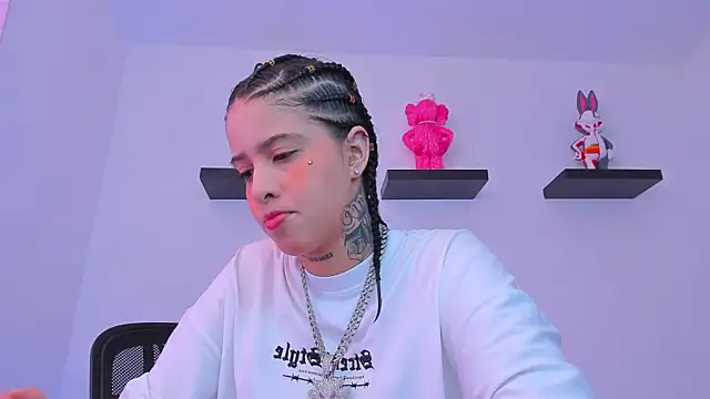 Gangster Girl online show from February 28, 2025, 3:59 pm