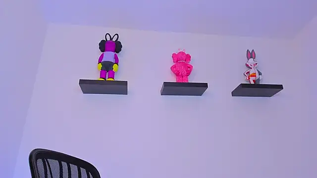 Gangster Girl online show from March 1, 2025, 12:28 am