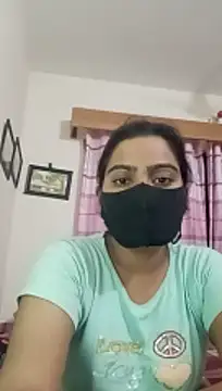 Snapshot of Amisha-2 chatting on June 17, 2026, 8:32 pm Amisha-2 online show from June 17, 2026, 8:32 pm