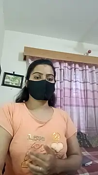 Snapshot of Amisha-2 chatting on July 13, 2026, 11:24 am Amisha-2 online show from July 13, 2026, 11:24 am