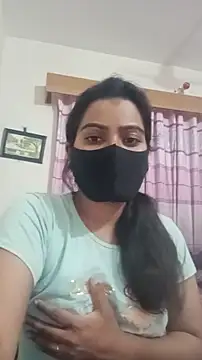Snapshot of Amisha-2 chatting on July 16, 2026, 6:47 pm Amisha-2 online show from July 16, 2026, 6:47 pm