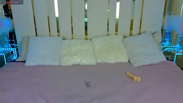 Daisy Delight online show from November 16, 2025, 8:58 pm