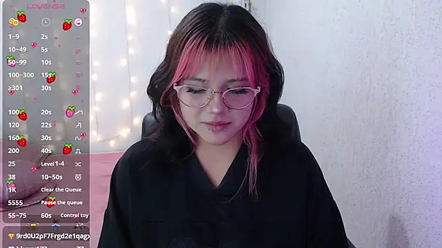 mixie cute online show from January 19, 2025, 9:34 pm