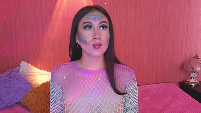 EmiGomez  online show from October 27, 2025, 1:26 pm