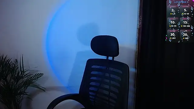 Snapshot of cameron_cum chatting on January 20, 2025, 5:16 pm cameron cum online show from January 20, 2025, 5:16 pm