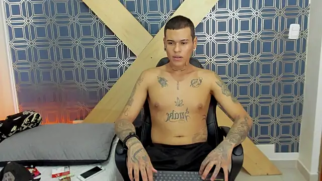 Snapshot of jamesinked_ chatting on January 9, 2025, 6:47 pm jamesinked online show from January 9, 2025, 6:47 pm
