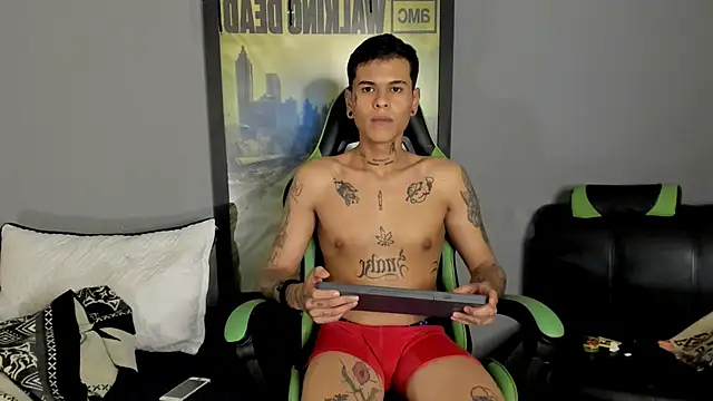 Snapshot of jamesinked_ chatting on March 23, 2025, 5:10 am jamesinked online show from March 23, 2025, 5:10 am