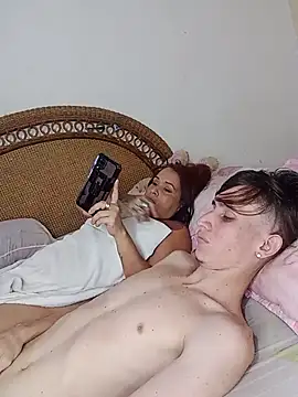 Snapshot of Milfvalesk chatting on January 16, 2025, 9:51 pm Milfvalesk online show from January 16, 2025, 9:51 pm