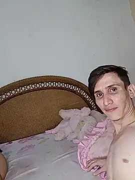 Snapshot of Milfvalesk chatting on February 21, 2025, 6:07 am Milfvalesk online show from February 21, 2025, 6:07 am