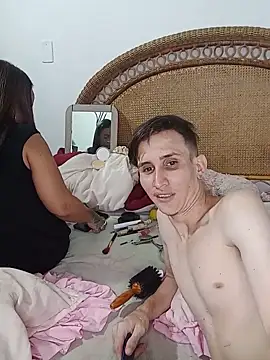 Snapshot of Milfvalesk chatting on September 12, 2025, 4:29 pm Milfvalesk online show from September 12, 2025, 4:29 pm