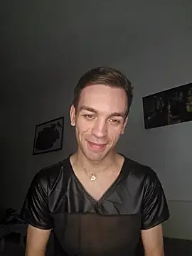 nickdtr online show from October 23, 2025, 4:34 am