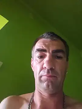 Snapshot of Gabesz1986@xh chatting on July 2, 2026, 6:41 am Gabesz1986xh online show from July 2, 2026, 6:41 am