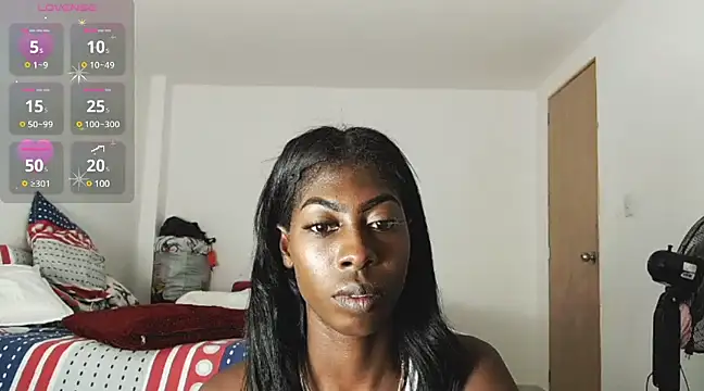 Snapshot of sexy_black31 chatting on December 4, 2024, 3:04 am sexy black31 online show from December 4, 2024, 3:04 am