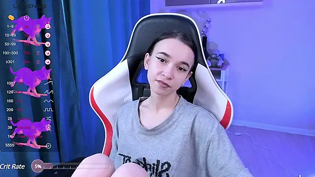 Snapshot of LilithStrangfor chatting on December 9, 2024, 10:43 am LilithStrangfor online show from December 9, 2024, 10:43 am