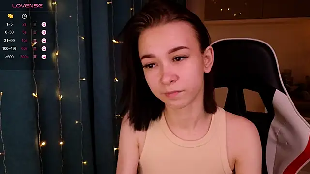 Snapshot of LilithStrangfor chatting on December 27, 2024, 8:28 pm LilithStrangfor online show from December 27, 2024, 8:28 pm