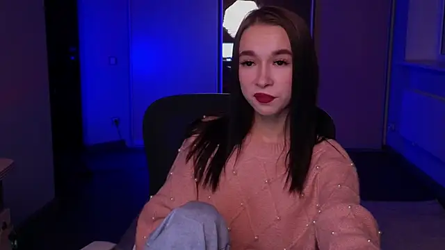 Snapshot of LilithStrangfor chatting on December 2, 2025, 5:57 am LilithStrangfor online show from December 2, 2025, 5:57 am