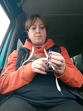 larylary6969 online show from February 20, 2025, 12:47 pm