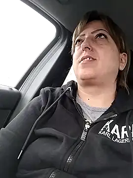 larylary6969 online show from October 6, 2025, 9:07 am