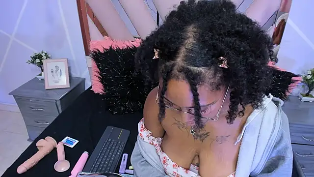 Elith noa online show from January 31, 2025, 2:48 am