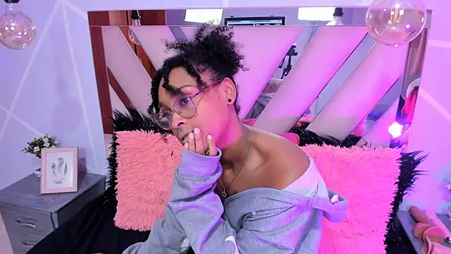 Elith noa online show from January 31, 2025, 10:42 pm