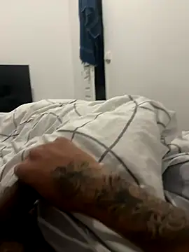 Snapshot of Nathan12- chatting on December 15, 2025, 10:14 pm Nathan12- online show from December 15, 2025, 10:14 pm