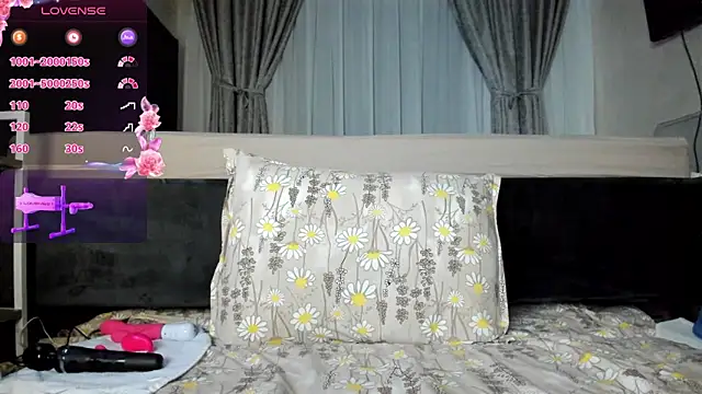 wowsquirtx online show from January 17, 2025, 3:23 am