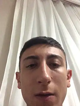 kerimyuce online show from September 17, 2025, 7:59 pm