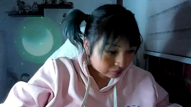 Snapshot of Shaddycute_ chatting on June 20, 2026, 3:20 am Shaddycute online show from June 20, 2026, 3:20 am