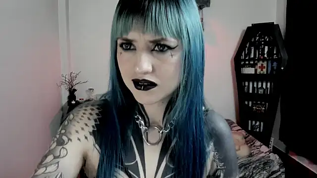 DimmuandDarkness online show from May 17, 2026, 10:06 pm