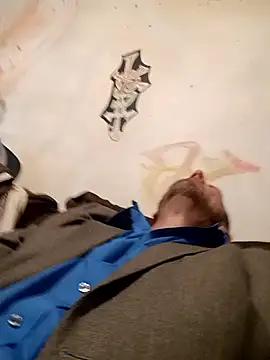 gettinit2wice online show from February 17, 2025, 2:09 am