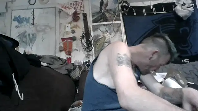 gettinit2wice online show from October 18, 2025, 8:15 am