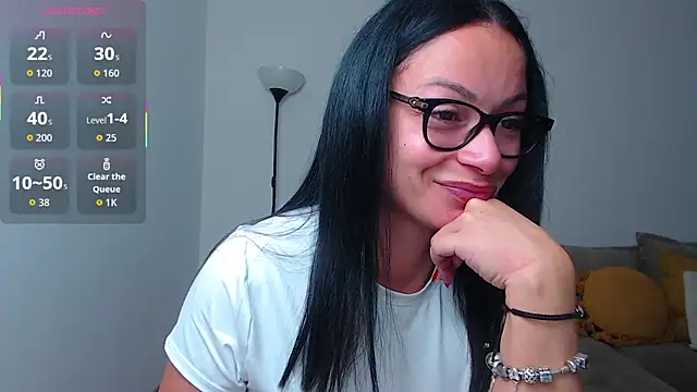 BabySerene online show from November 11, 2025, 2:00 am