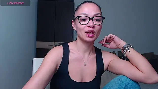 BabySerene online show from April 5, 2026, 2:31 am