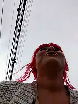 florecita9 online show from March 14, 2025, 10:49 pm