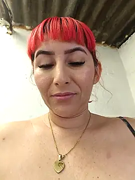 florecita9 online show from April 16, 2026, 3:57 pm