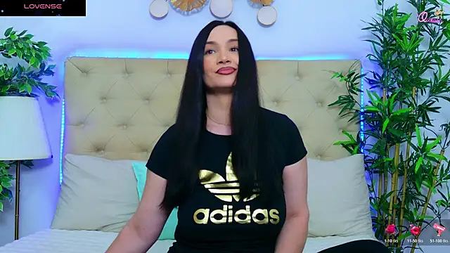 Snapshot of DaliyaArabian chatting on May 17, 2026, 11:50 am DaliyaArabian online show from May 17, 2026, 11:50 am