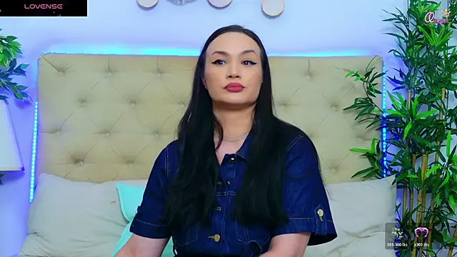 Snapshot of DaliyaArabian chatting on May 27, 2026, 12:02 pm DaliyaArabian online show from May 27, 2026, 12:02 pm