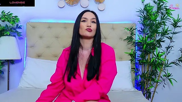 Snapshot of DaliyaArabian chatting on May 28, 2026, 12:13 pm DaliyaArabian online show from May 28, 2026, 12:13 pm