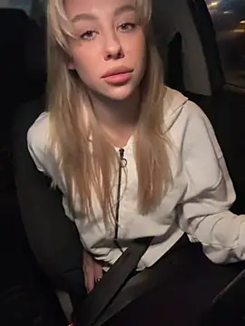 Snapshot of Myrtle_Beach chatting on December 11, 2024, 5:00 am Myrtle Beach online show from December 11, 2024, 5:00 am