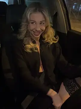 Snapshot of Myrtle_Beach chatting on December 13, 2024, 5:27 am Myrtle Beach online show from December 13, 2024, 5:27 am