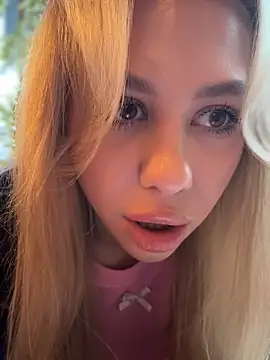 Snapshot of Myrtle_Beach chatting on January 10, 2025, 8:07 am Myrtle Beach online show from January 10, 2025, 8:07 am