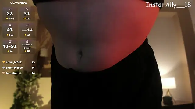 Snapshot of Ally_addams chatting on January 18, 2025, 6:45 am Ally addams online show from January 18, 2025, 6:45 am