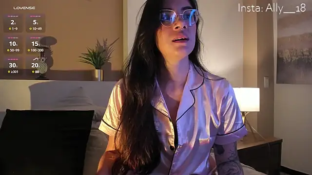 Snapshot of Ally_addams chatting on February 4, 2025, 6:57 am Ally addams online show from February 4, 2025, 6:57 am